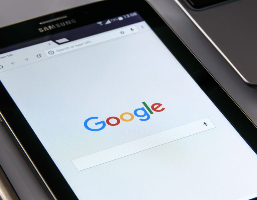 Google Algoritma Güncellemelerine Uyum: Dalgalanmalara Karşı Dayanıklı SEO